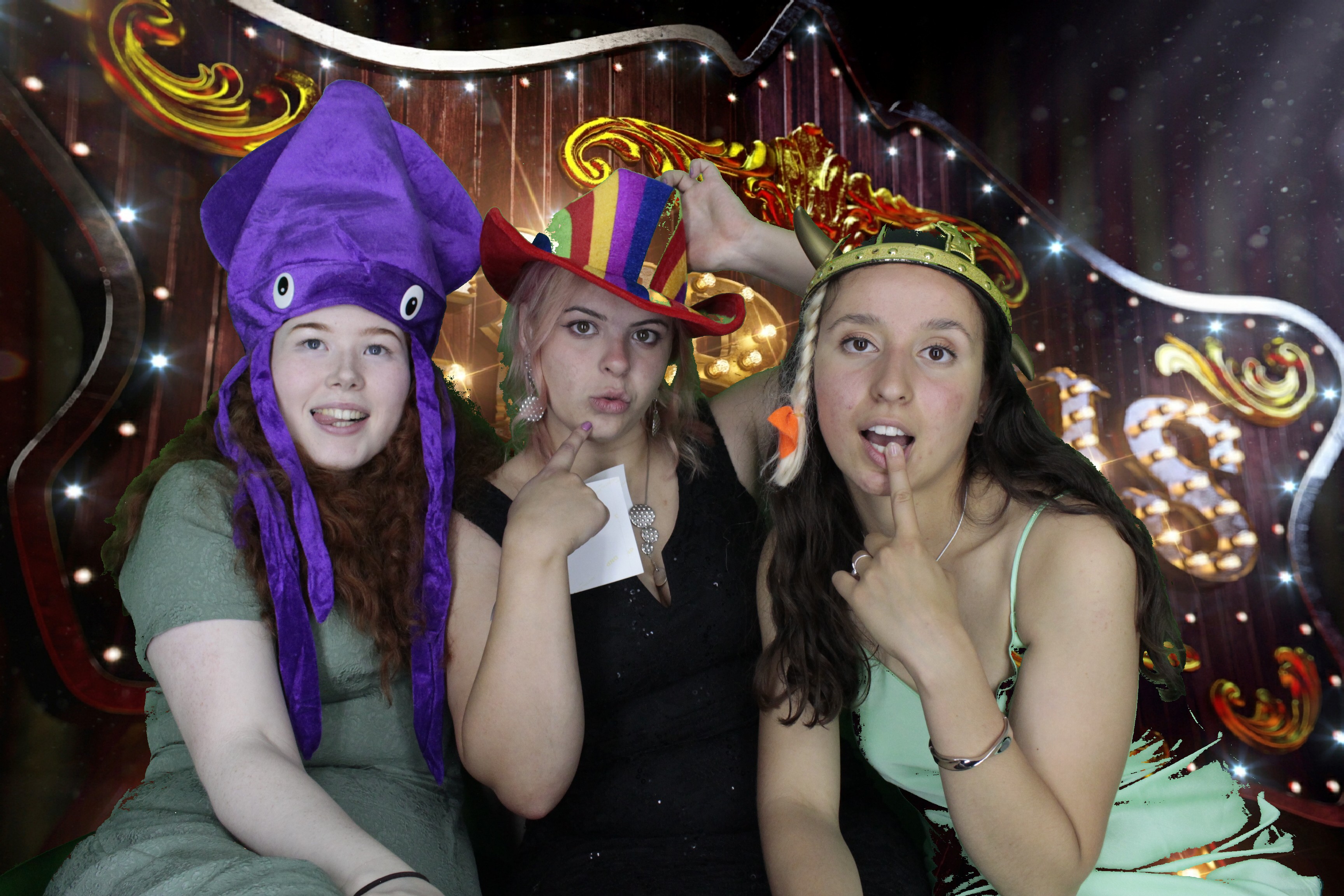St Gabriel's Leavers 2019 | View more photos from the event at gallery.myphotoboothexperience.co.uk/u/MyPhotoBoothExperienceLtd/St-Gabriels-Leavers-2019